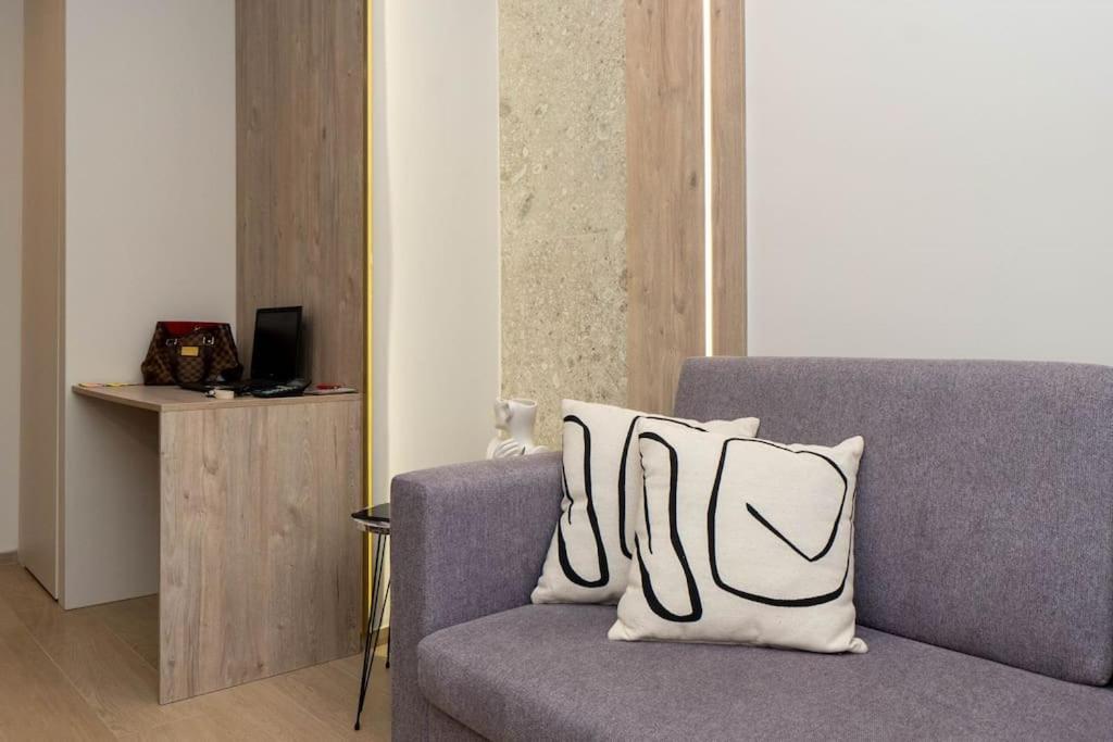 8 Blocks Apartments 1A อเล็กซานโดรโพลิส ภายนอก รูปภาพ