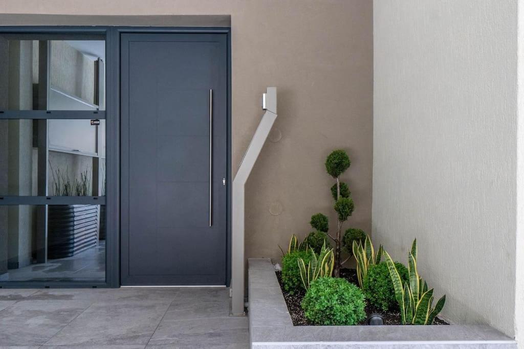 8 Blocks Apartments 1A อเล็กซานโดรโพลิส ภายนอก รูปภาพ